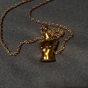 Gold Tone Women’s Sculpted Pendant Necklace